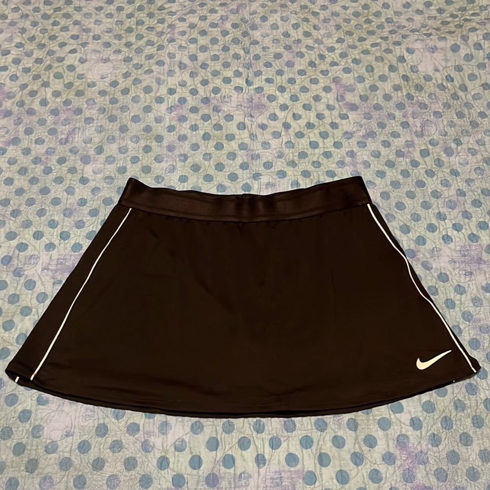 NWT Nike tennis skirt